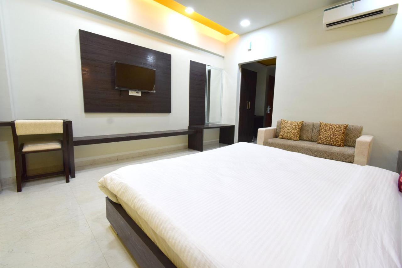The Sky Imperial- Hotel Gopal Darshan Nāthdwāra Extérieur photo